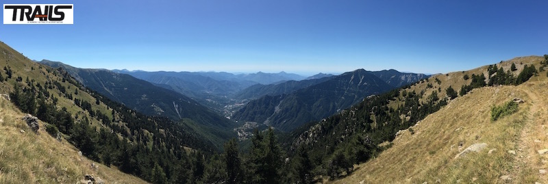 Championnats de Francede Trail 2016 - vue sur les montagnes et la mer